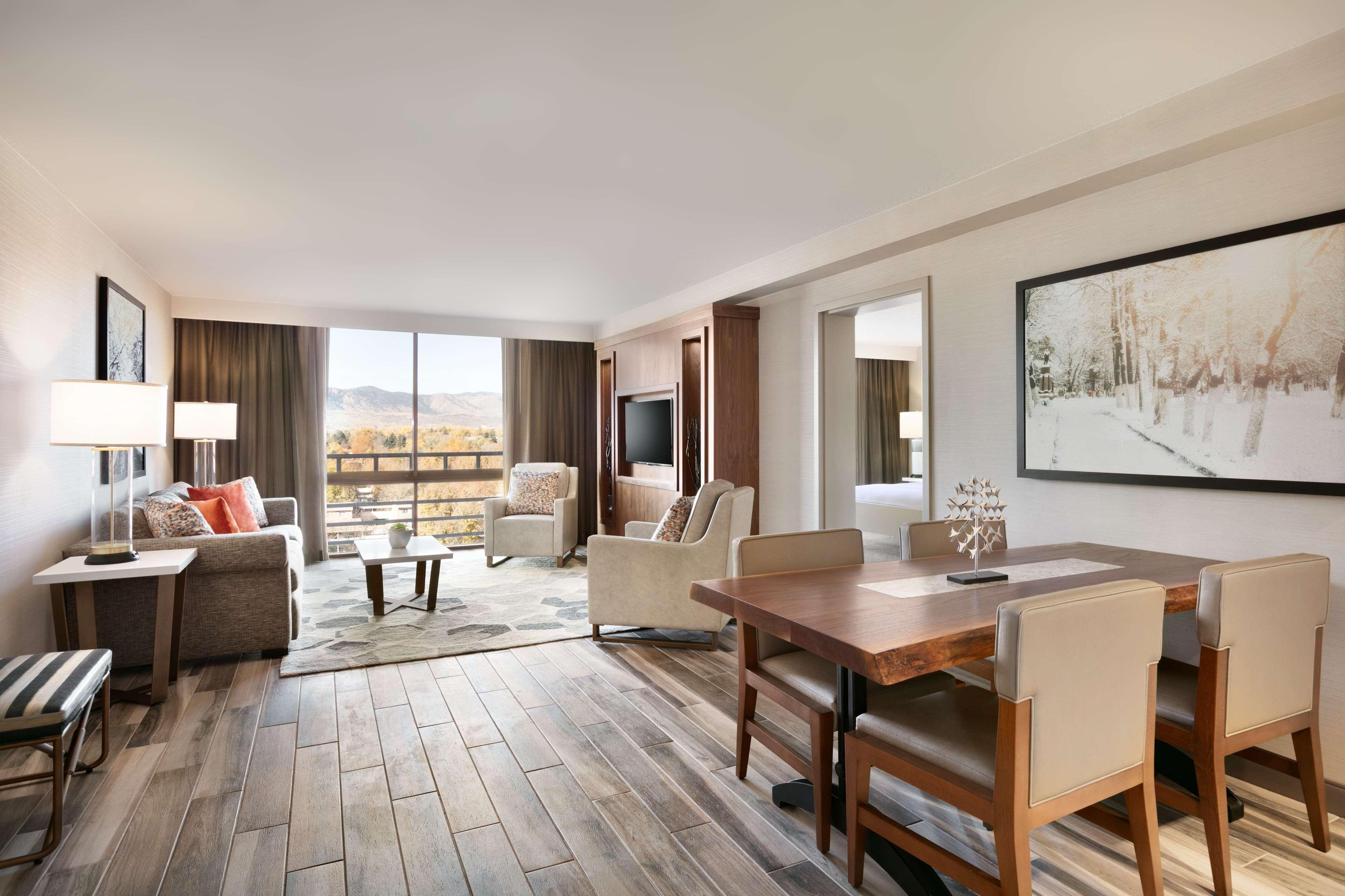 Hilton Форт Колинс Екстериор снимка