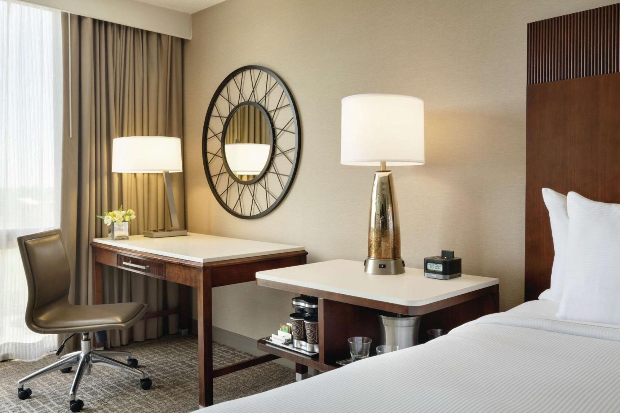 Hilton Форт Колинс Екстериор снимка
