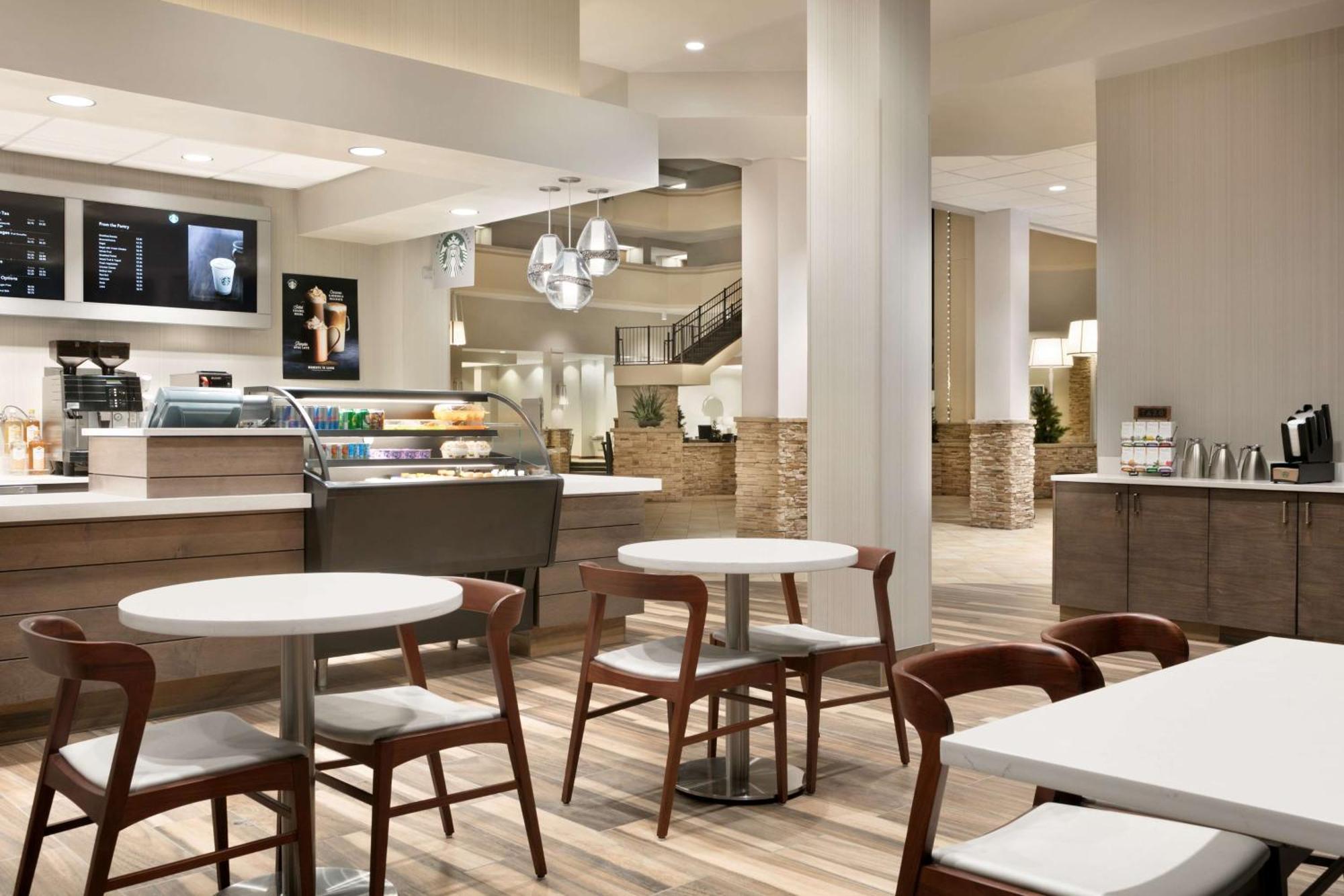 Hilton Форт Колинс Екстериор снимка