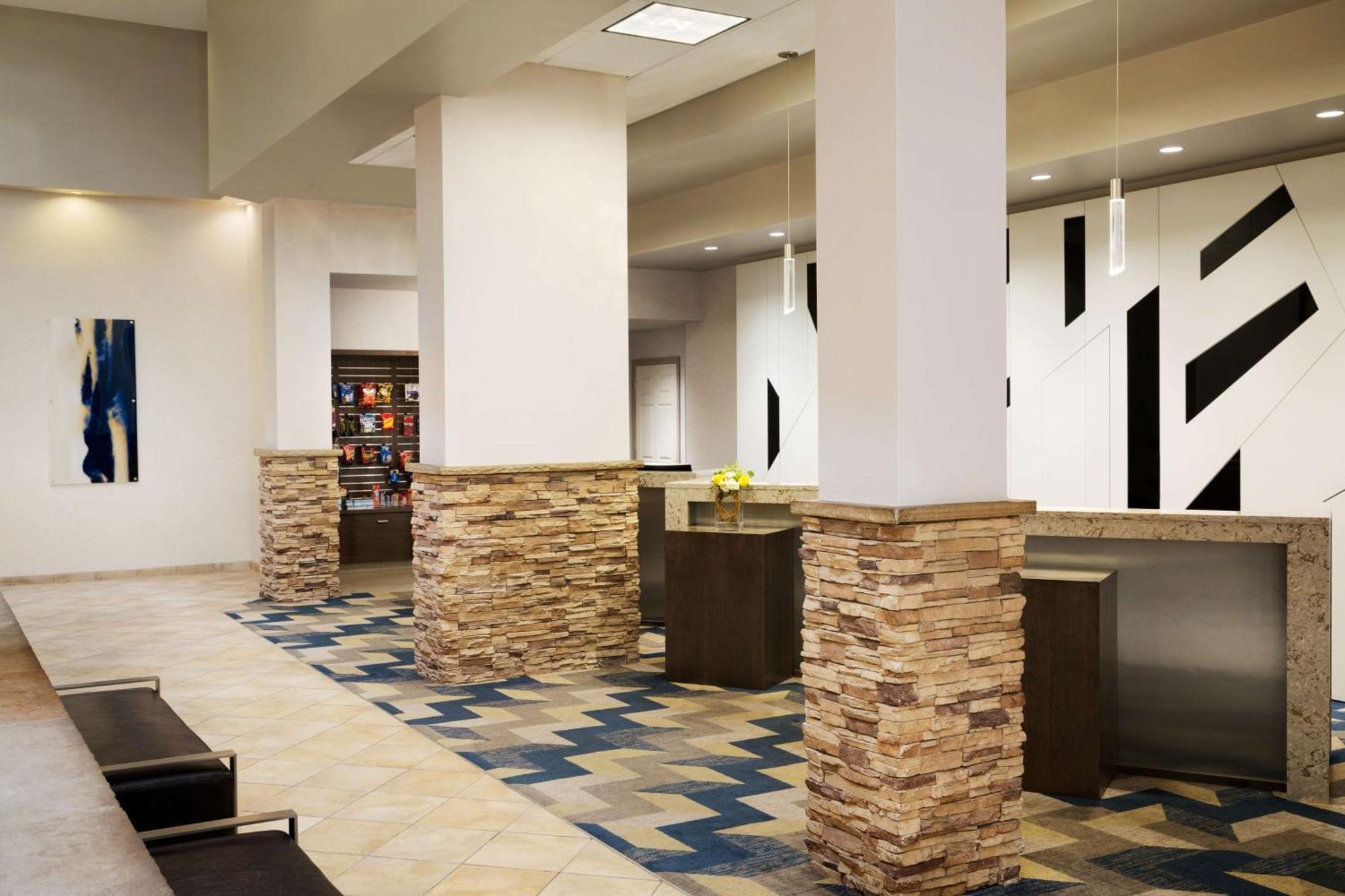 Hilton Форт Колинс Екстериор снимка